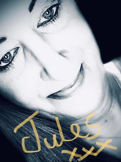 Julie JJ - Cambridge Based Professional DJ