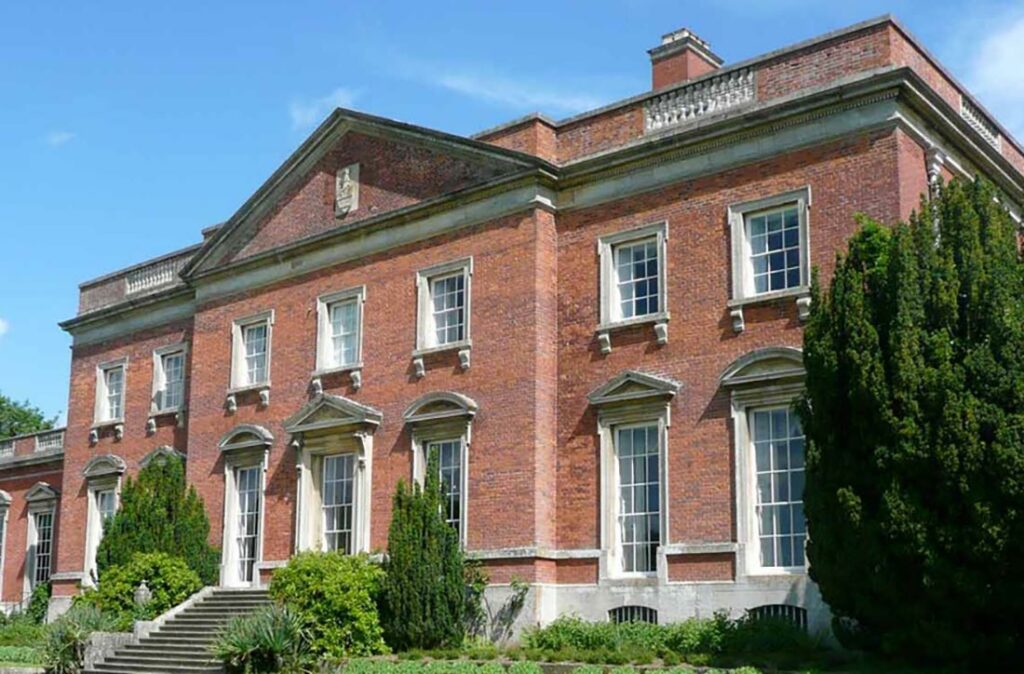 Kelmarsh Hall Weddings by Select Mobile Disco & DJ Hire - Northamptonshire wedding venues